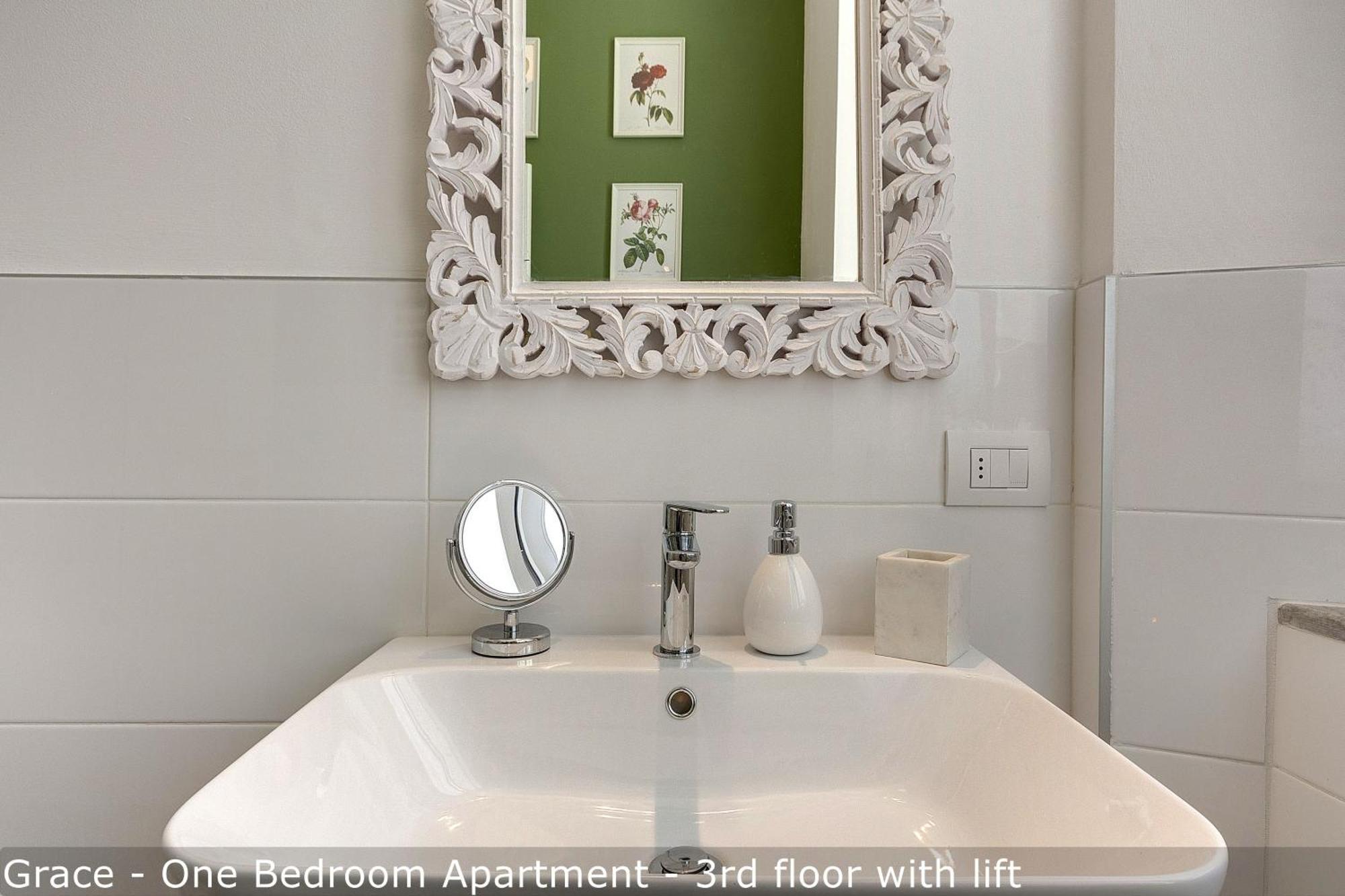 Cavour Apartments By Mamo Florence Bilik gambar